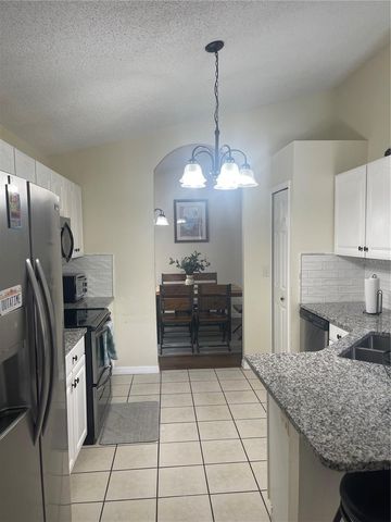 1336 CASTERTON CIRCLE, Davenport, FL 33897