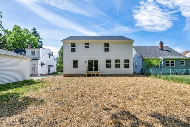 16801 Raymond Street, Maple Heights, OH 44137