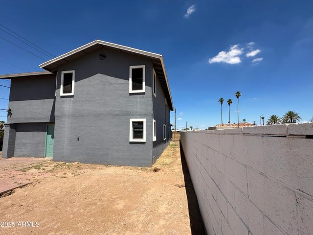 121 N BROWN Avenue, Casa Grande, AZ 85122