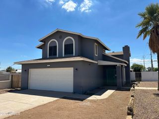 121 N BROWN Avenue, Casa Grande, AZ 85122