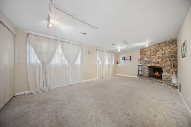 8157 N ROOT Court, Niles, IL 60714
