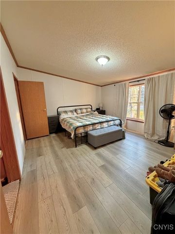 1572 County Route 6, Volney, NY 13069