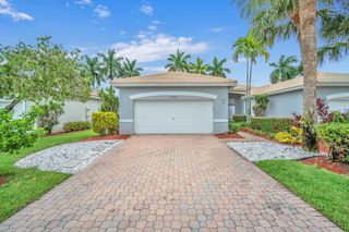 10788 Royal Caribbean Circle, Boynton Beach, FL 33437