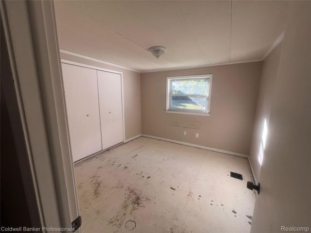 904 Rowland Road, Leonard Village, MI 48367