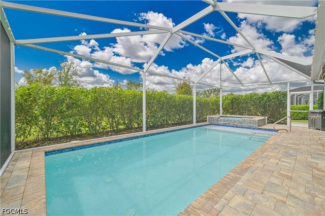 3273 Apple Blossom DR, Alva, FL 33920