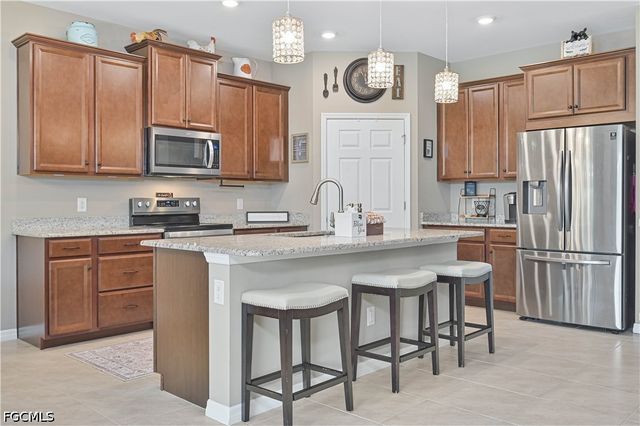 3273 Apple Blossom DR, Alva, FL 33920