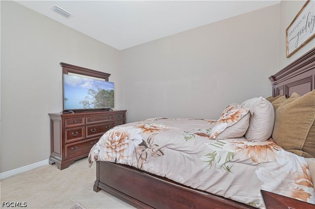 3273 Apple Blossom DR, Alva, FL 33920