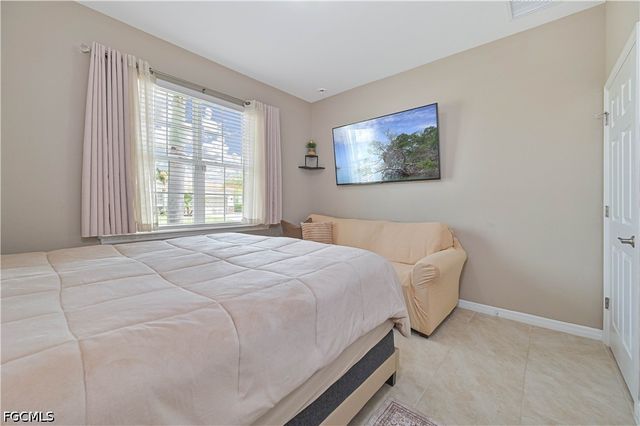 3273 Apple Blossom DR, Alva, FL 33920