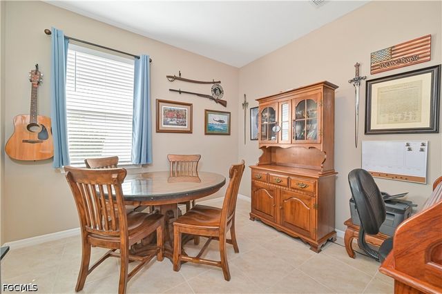 3273 Apple Blossom DR, Alva, FL 33920