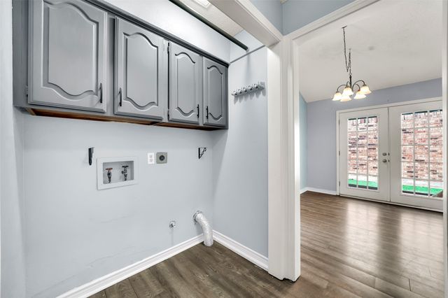 2608 Leo Drive, Garland, TX 75044