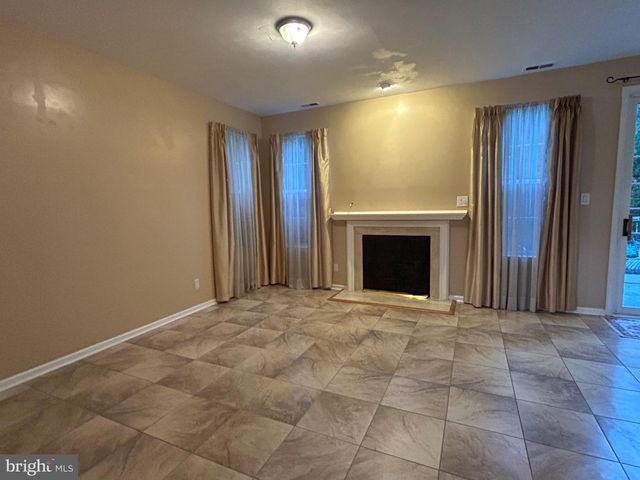 71 FIELDCREST DR, Westampton Twp, NJ 08060