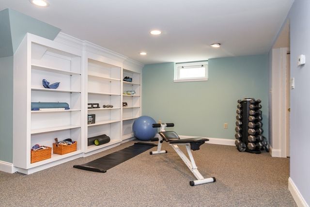 17 Lancaster Drive, Westwood, MA 02090