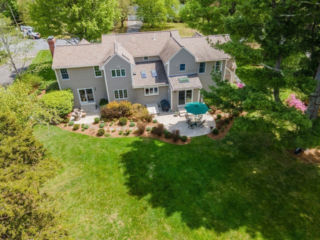 17 Lancaster Drive, Westwood, MA 02090