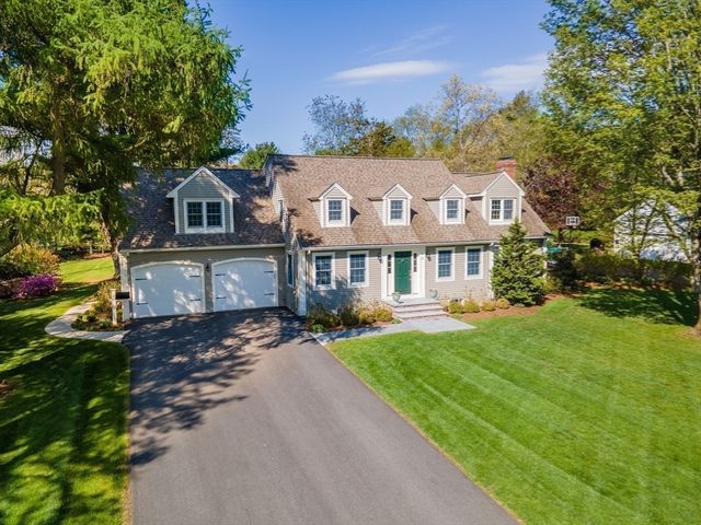 17 Lancaster Drive, Westwood, MA 02090
