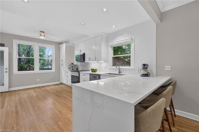 1114 Colonial AVE, Norfolk, VA 23507