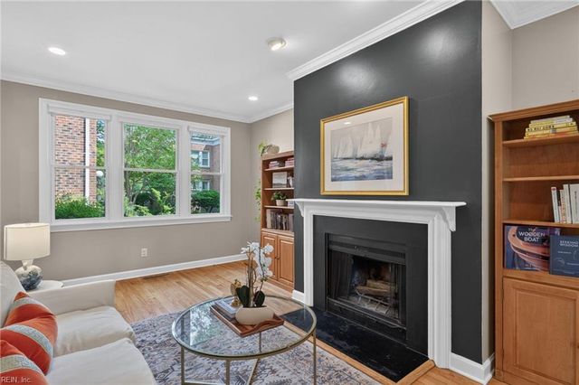 1114 Colonial AVE, Norfolk, VA 23507