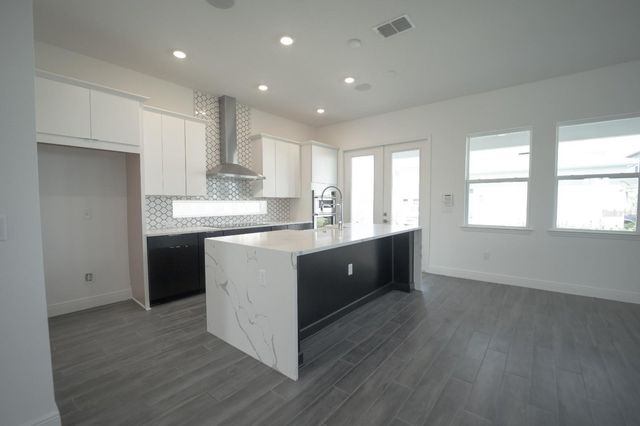 9856 SHARPLESS ALLEY, Orlando, FL 32827