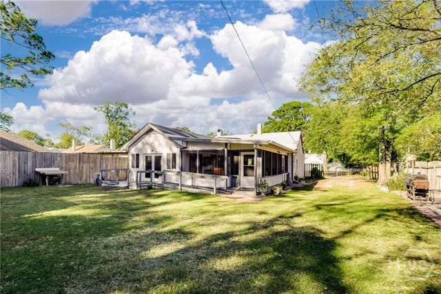 513 E 62nd Street, Savannah, GA 31405