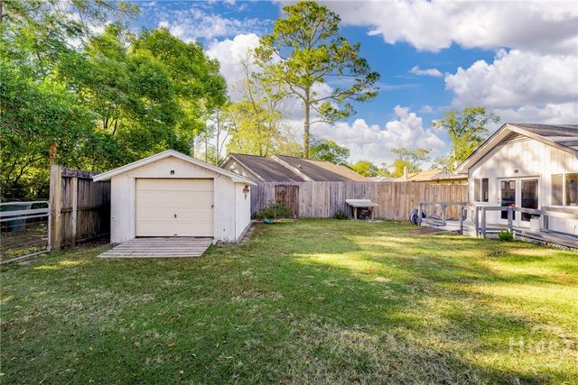 513 E 62nd Street, Savannah, GA 31405