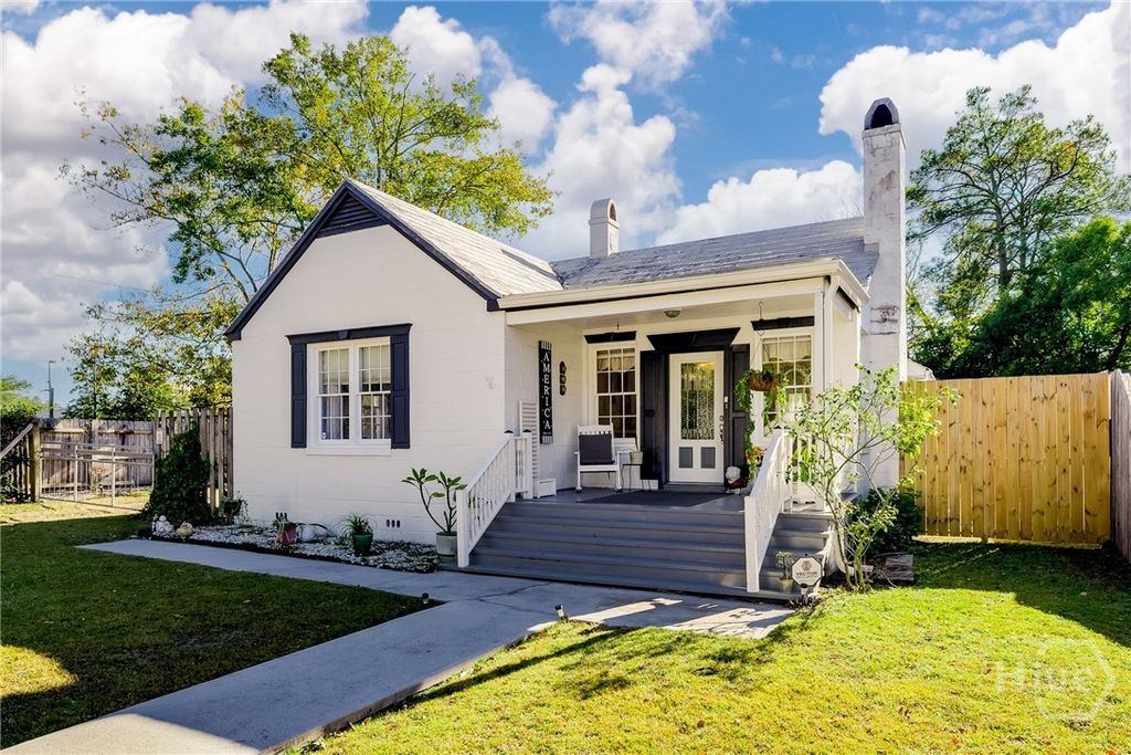 513 E 62nd Street, Savannah, GA 31405