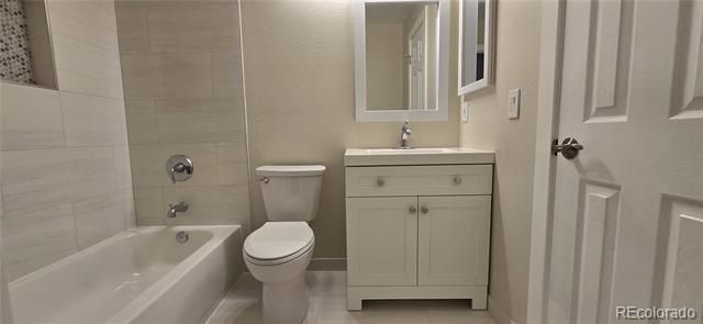 9824 W Cornell Place, Lakewood, CO 80227