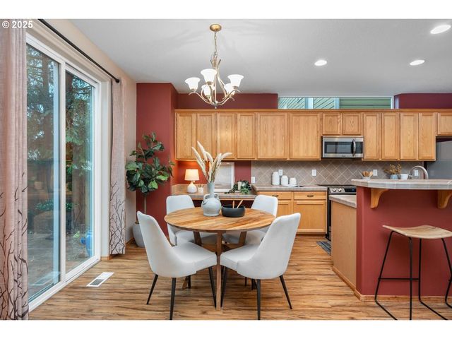 17802 Se 16TH St, Vancouver, WA 98683