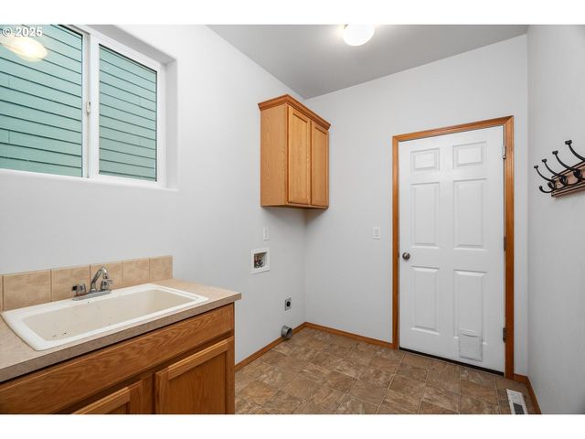 17802 Se 16TH St, Vancouver, WA 98683