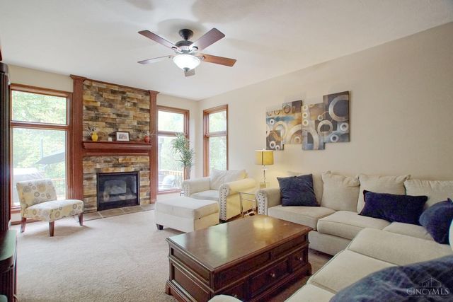 1 Pendle Point, Miamisburg, OH 45342