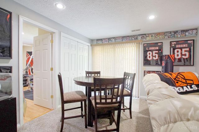 1 Pendle Point, Miamisburg, OH 45342