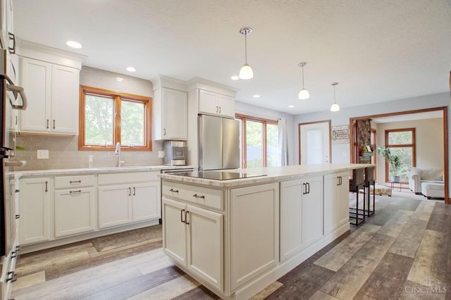 1 Pendle Point, Miamisburg, OH 45342