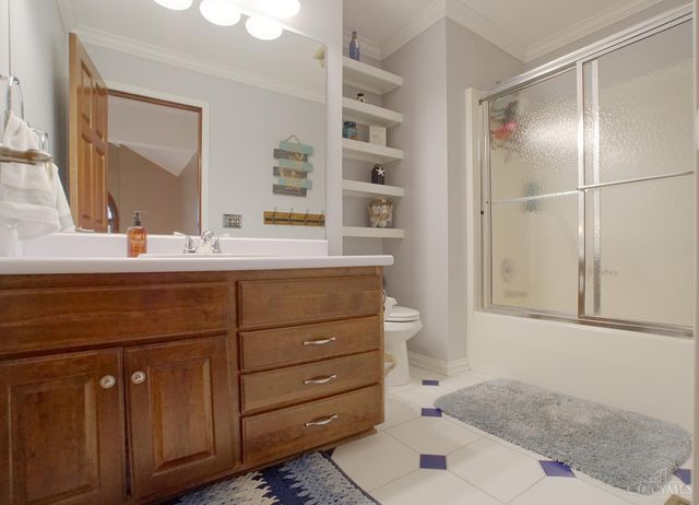 1 Pendle Point, Miamisburg, OH 45342