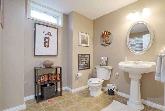 1 Pendle Point, Miamisburg, OH 45342