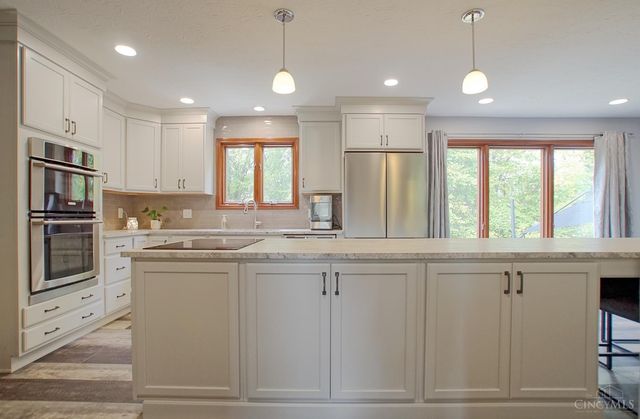 1 Pendle Point, Miamisburg, OH 45342