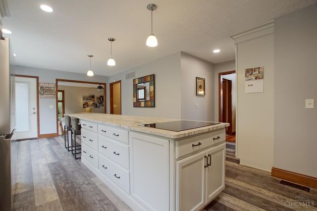 1 Pendle Point, Miamisburg, OH 45342