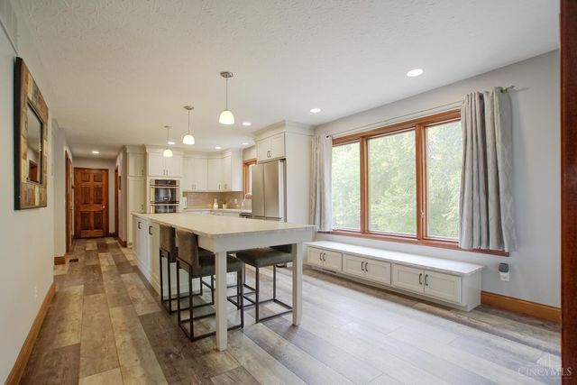 1 Pendle Point, Miamisburg, OH 45342