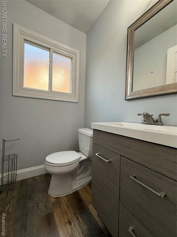3740 Merrimac Drive, Sterling Heights, MI 48310