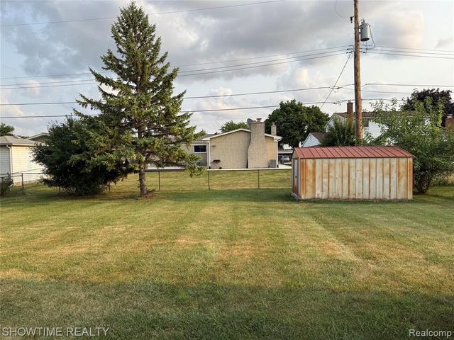 3740 Merrimac Drive, Sterling Heights, MI 48310