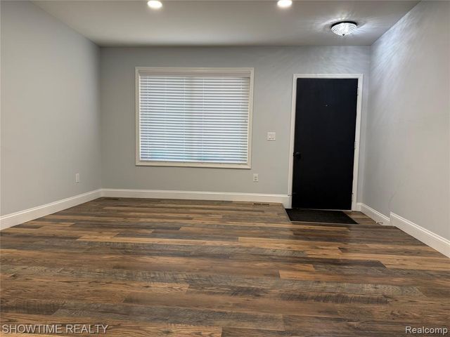 3740 Merrimac Drive, Sterling Heights, MI 48310