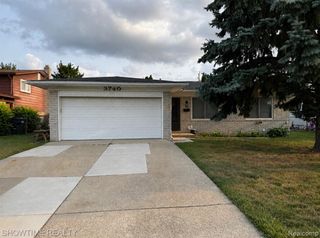 3740 Merrimac Drive, Sterling Heights, MI 48310