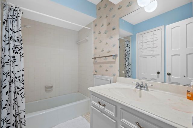 10507 Cypresswood Drive, Houston, TX 77070