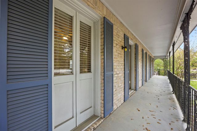 10507 Cypresswood Drive, Houston, TX 77070