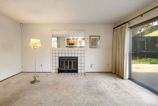 3013 Sunflower Dr, Antioch, CA 94531