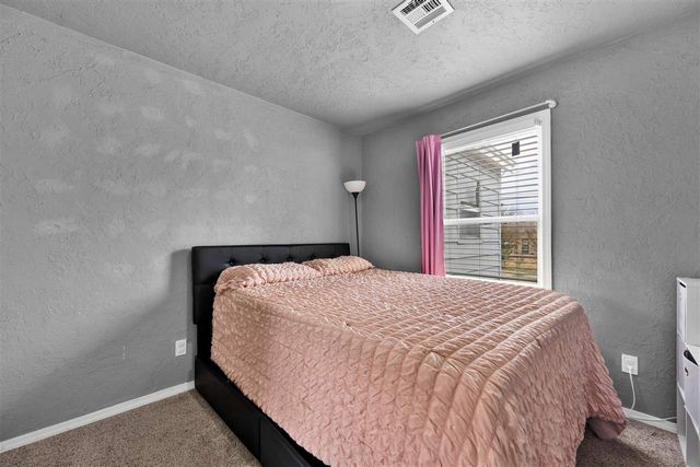 27 NW 28th St, Lawton, OK 73505