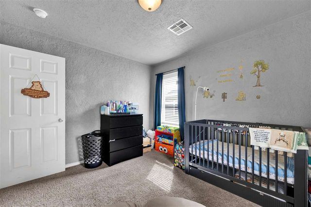 27 NW 28th St, Lawton, OK 73505
