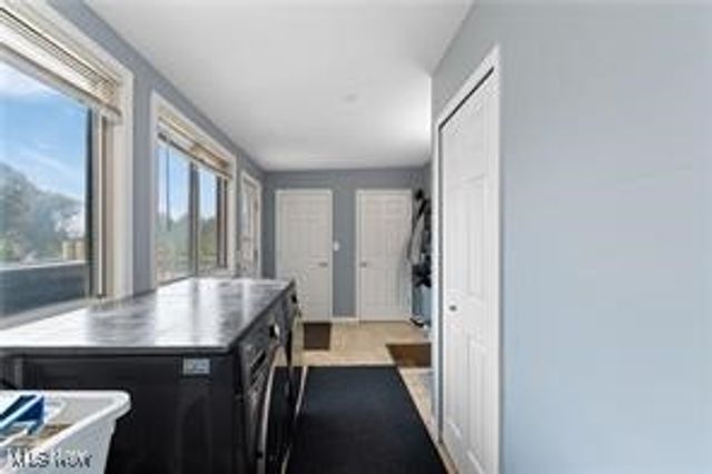 1924 Caroline Avenue, Norton, OH 44203