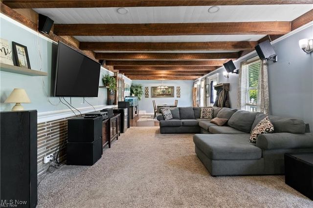 1924 Caroline Avenue, Norton, OH 44203