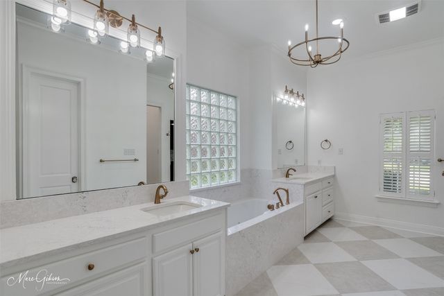 316 Autumn Ridge Drive, Bossier City, LA 71111