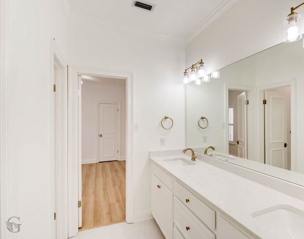 316 Autumn Ridge Drive, Bossier City, LA 71111