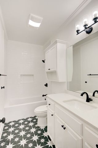 316 Autumn Ridge Drive, Bossier City, LA 71111