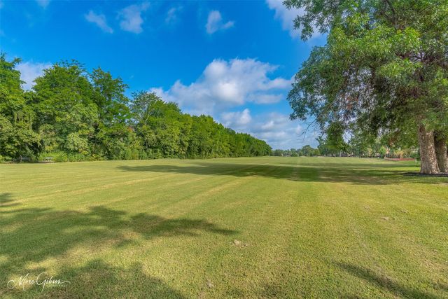 316 Autumn Ridge Drive, Bossier City, LA 71111